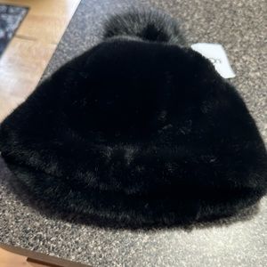 UGG Faux Winter Hat - L/XL